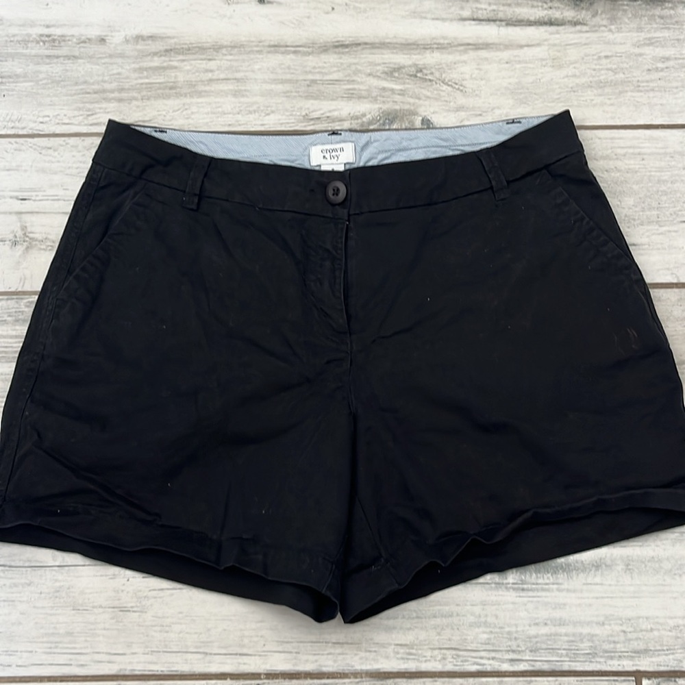 Black Crown & Ivy shorts